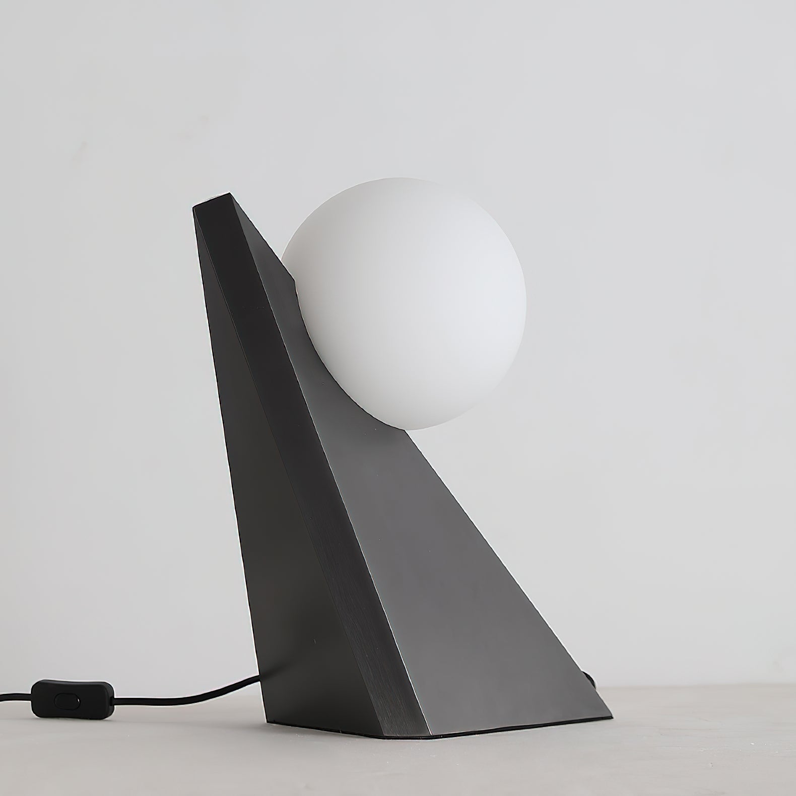 Bonhomme Table Lamp