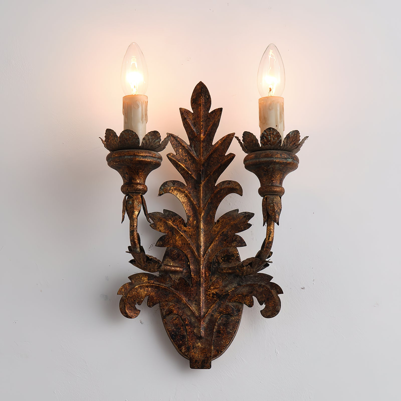 Branch Leaf Wall Lamp