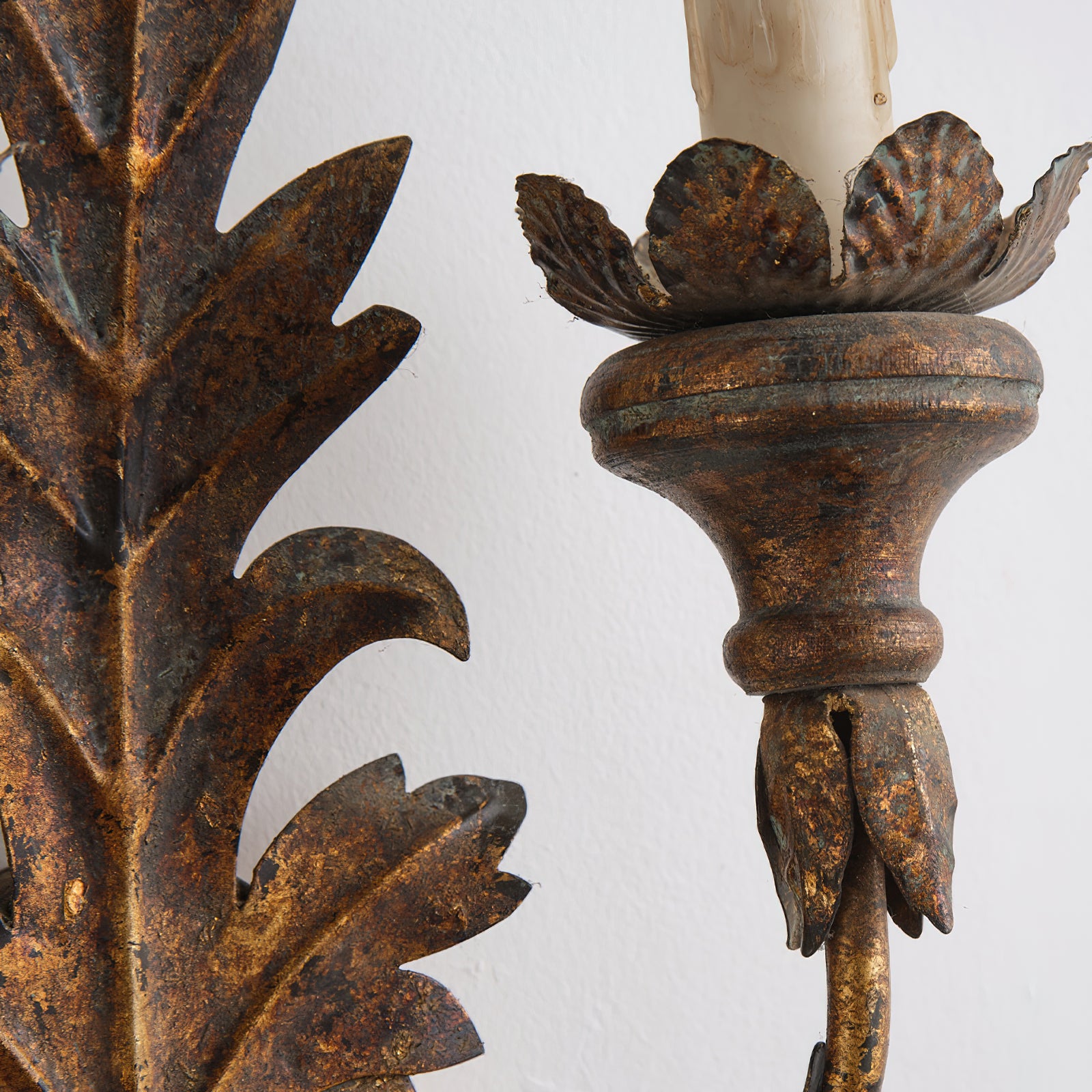 Branch Leaf Wall Lamp