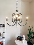 Bild in Galerie-Betrachter laden, Cabry Chandelier
