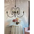 Bild in Galerie-Betrachter laden, Cabry Chandelier
