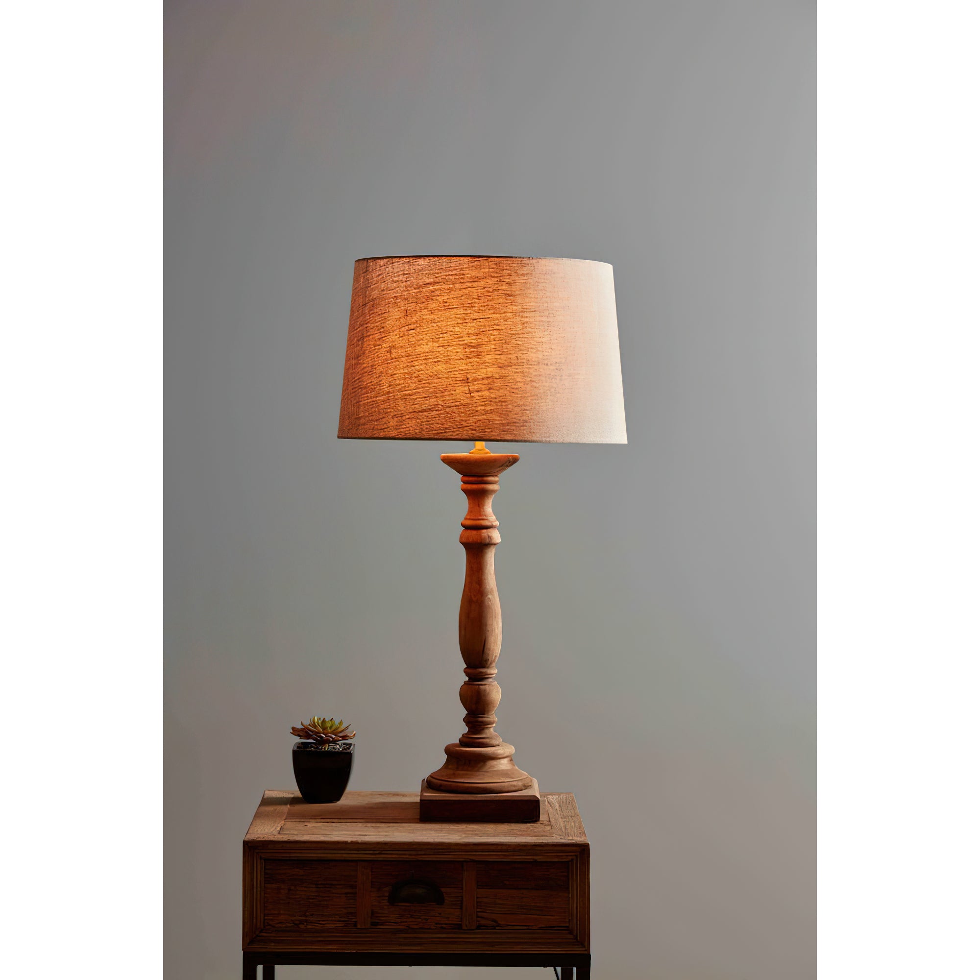 Candela Table Lamp