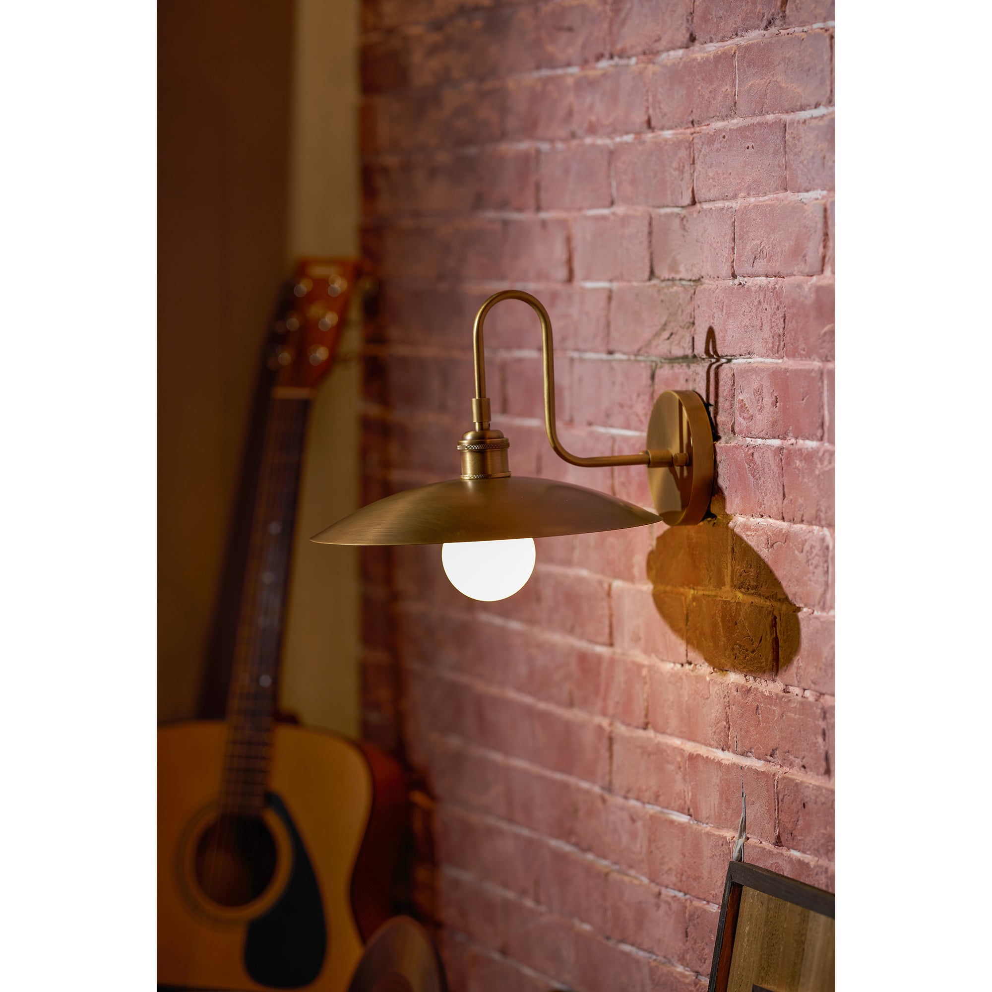 Cantina Wall Lamp