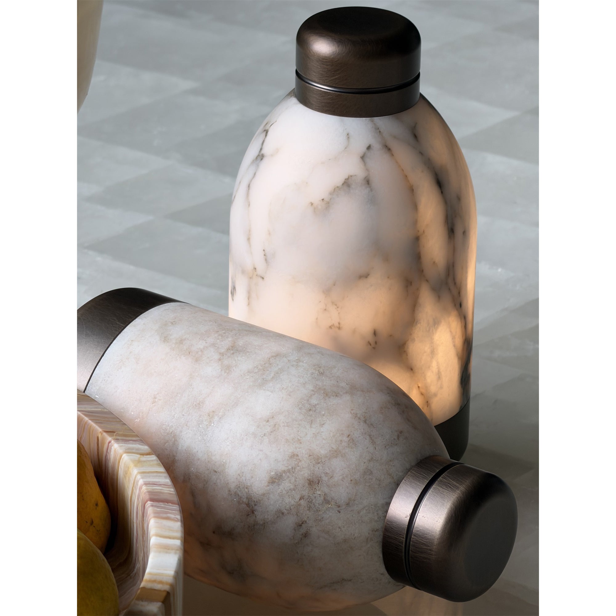 Capsule Marble Table Lamp (Built-in Battery)