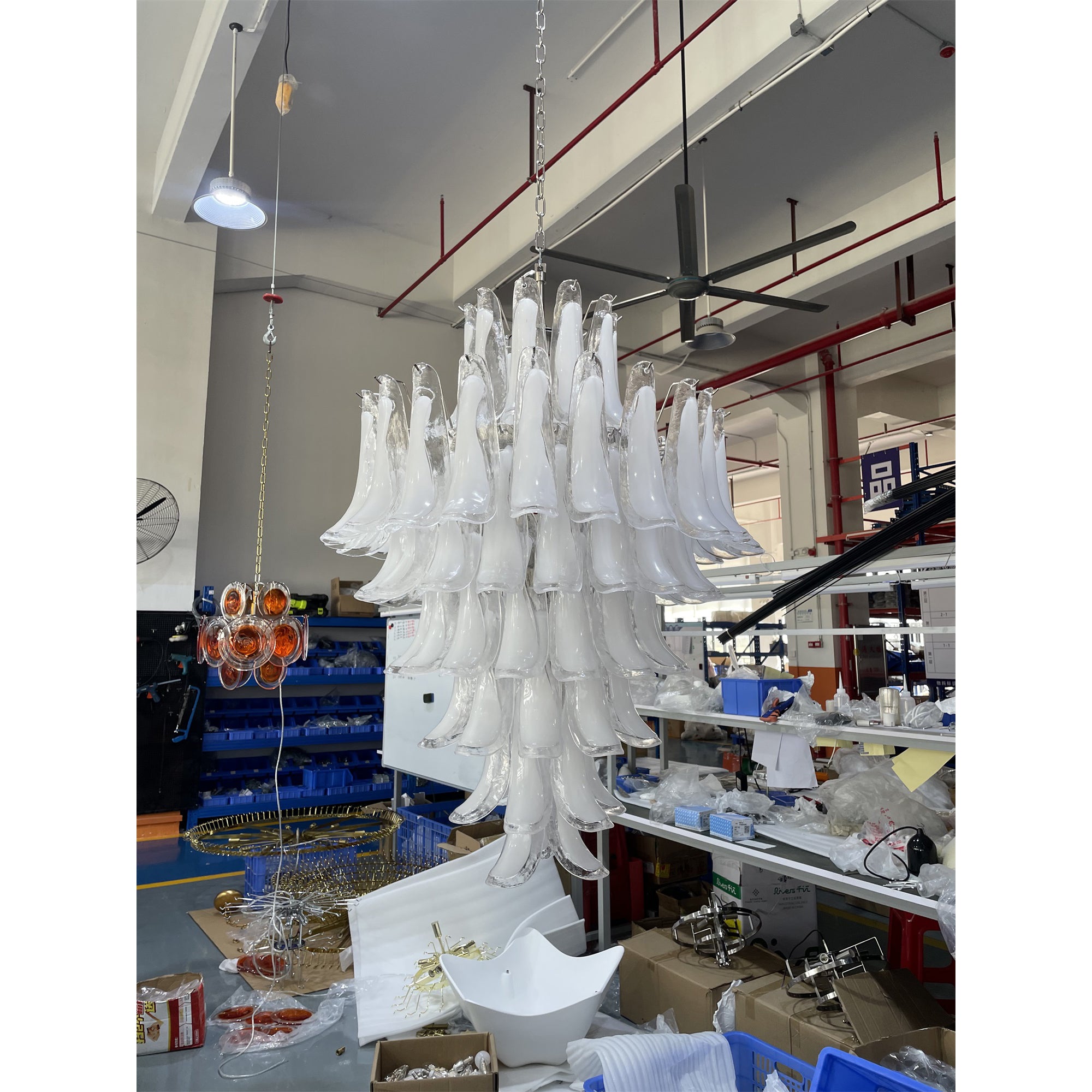 Caramello Petal Chandelier