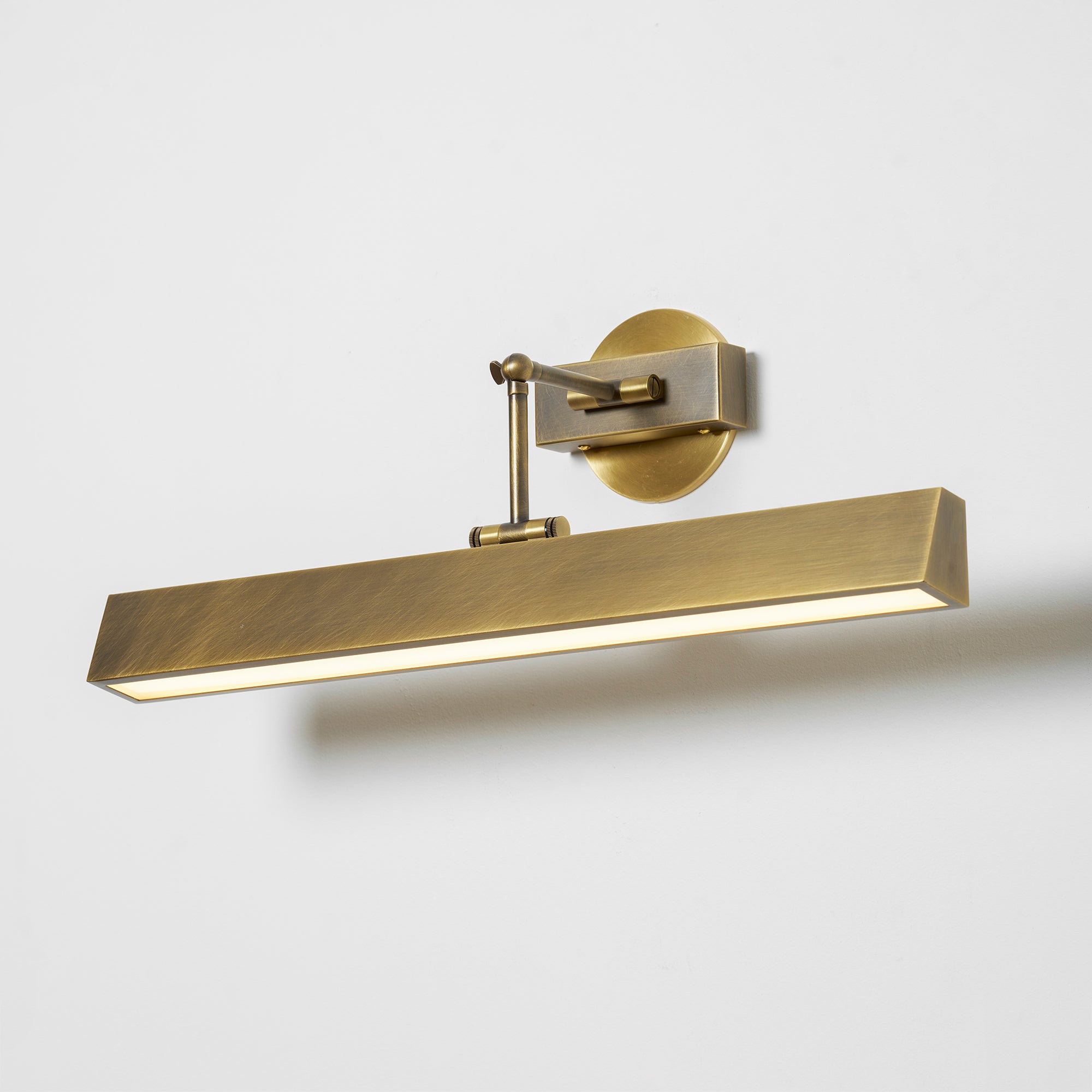 Carlisle Brass Rotating Wall Sconce