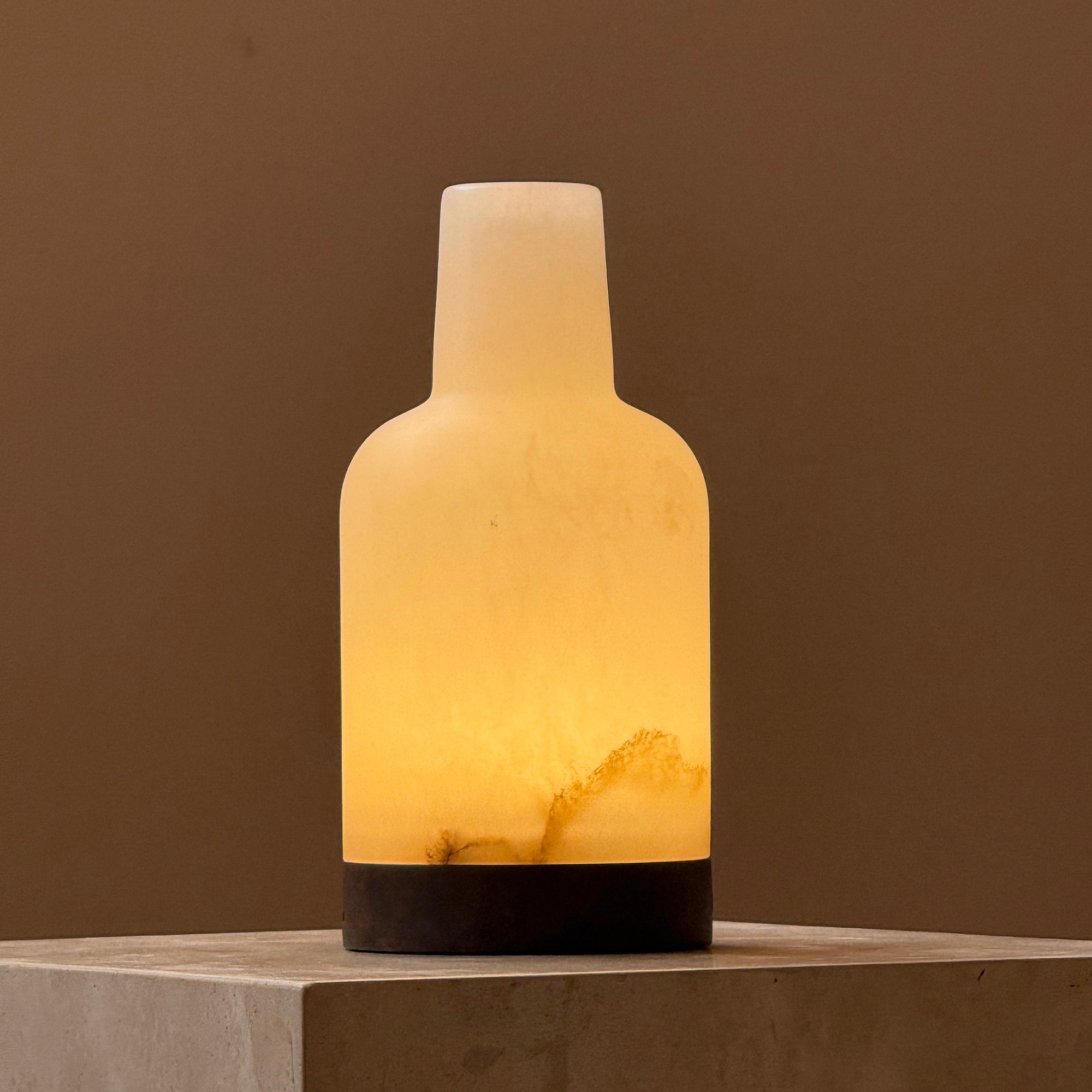 Carpyen Alabast Table Lamp (Built-in Battery)