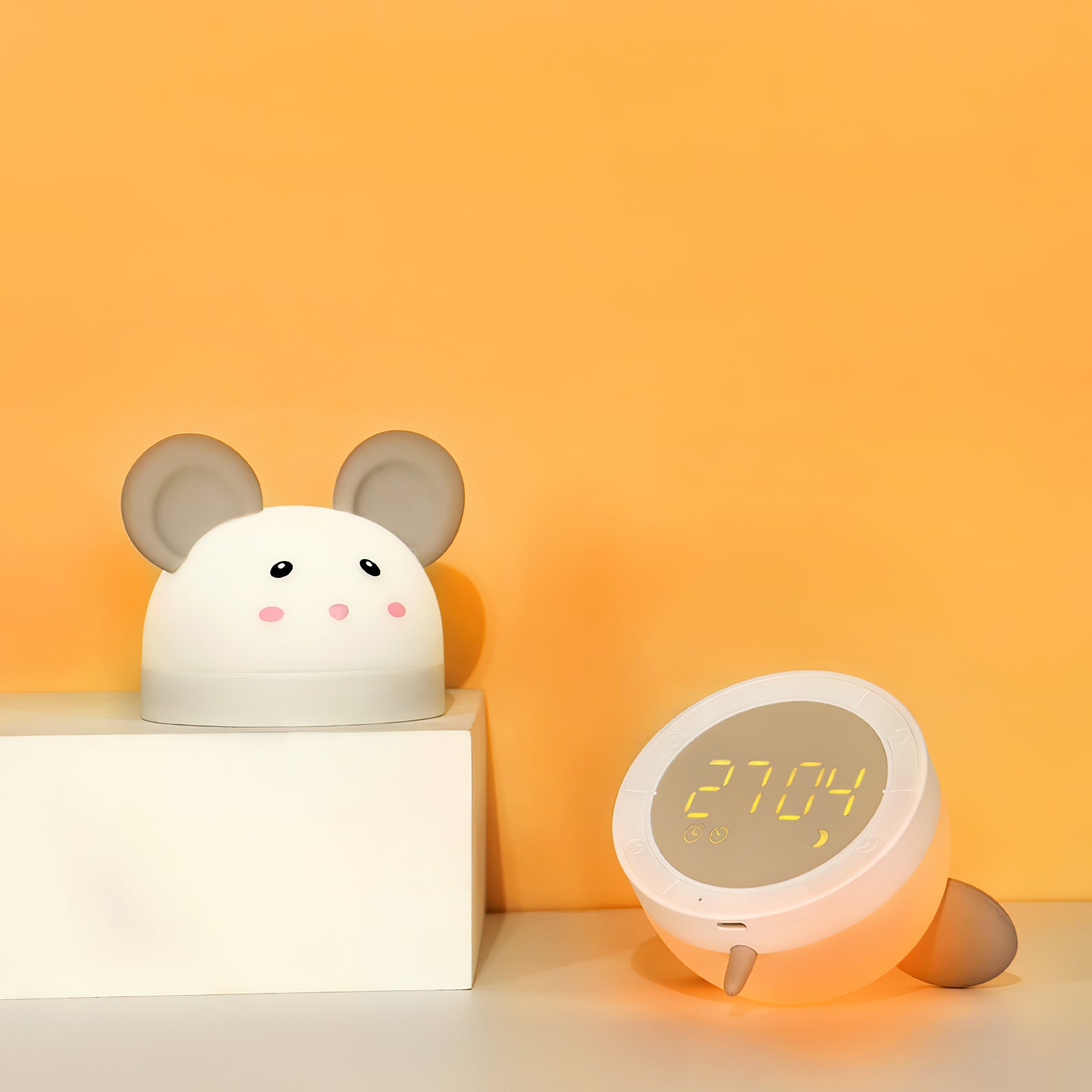 Cat Mouse Clock Night Light