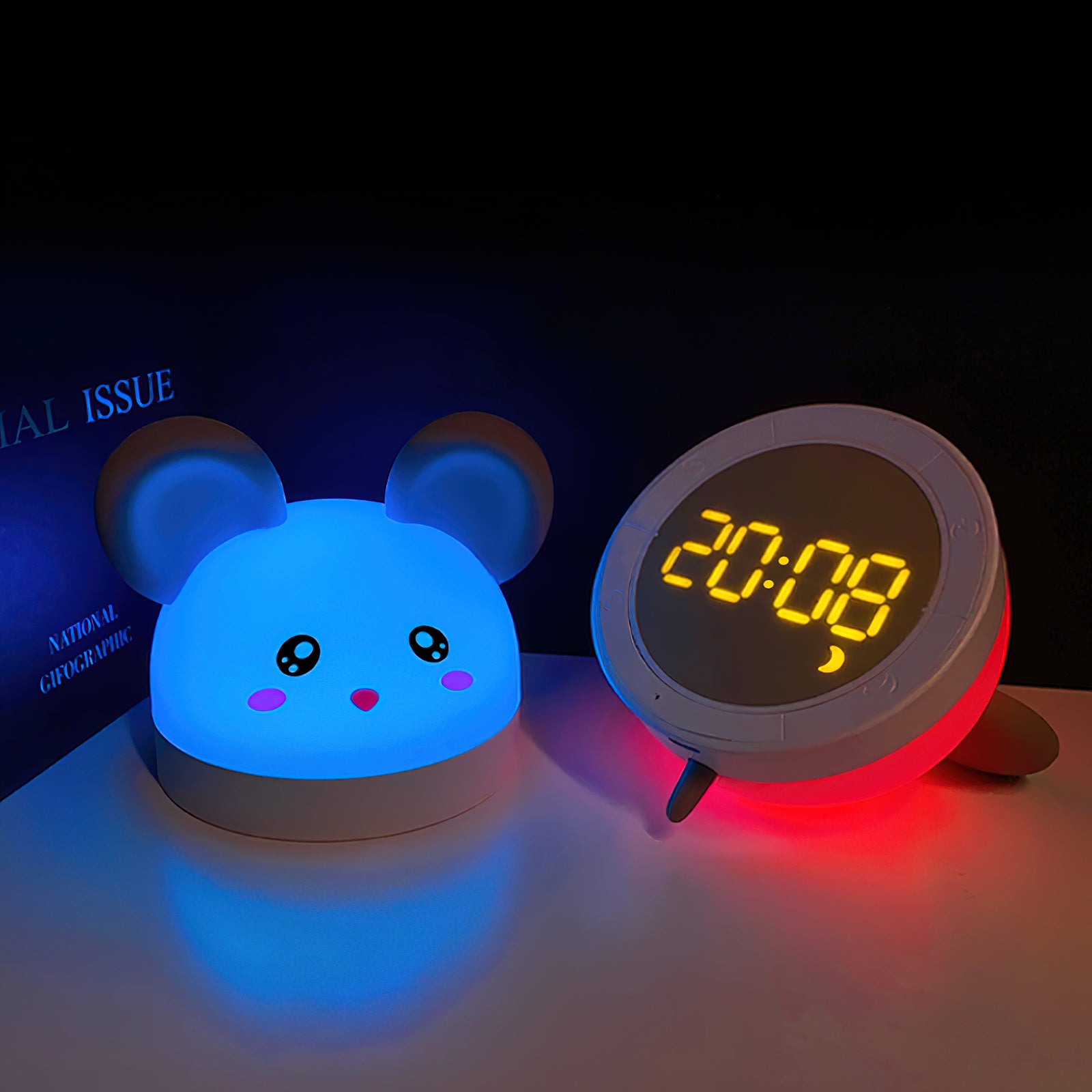 Cat Mouse Clock Night Light