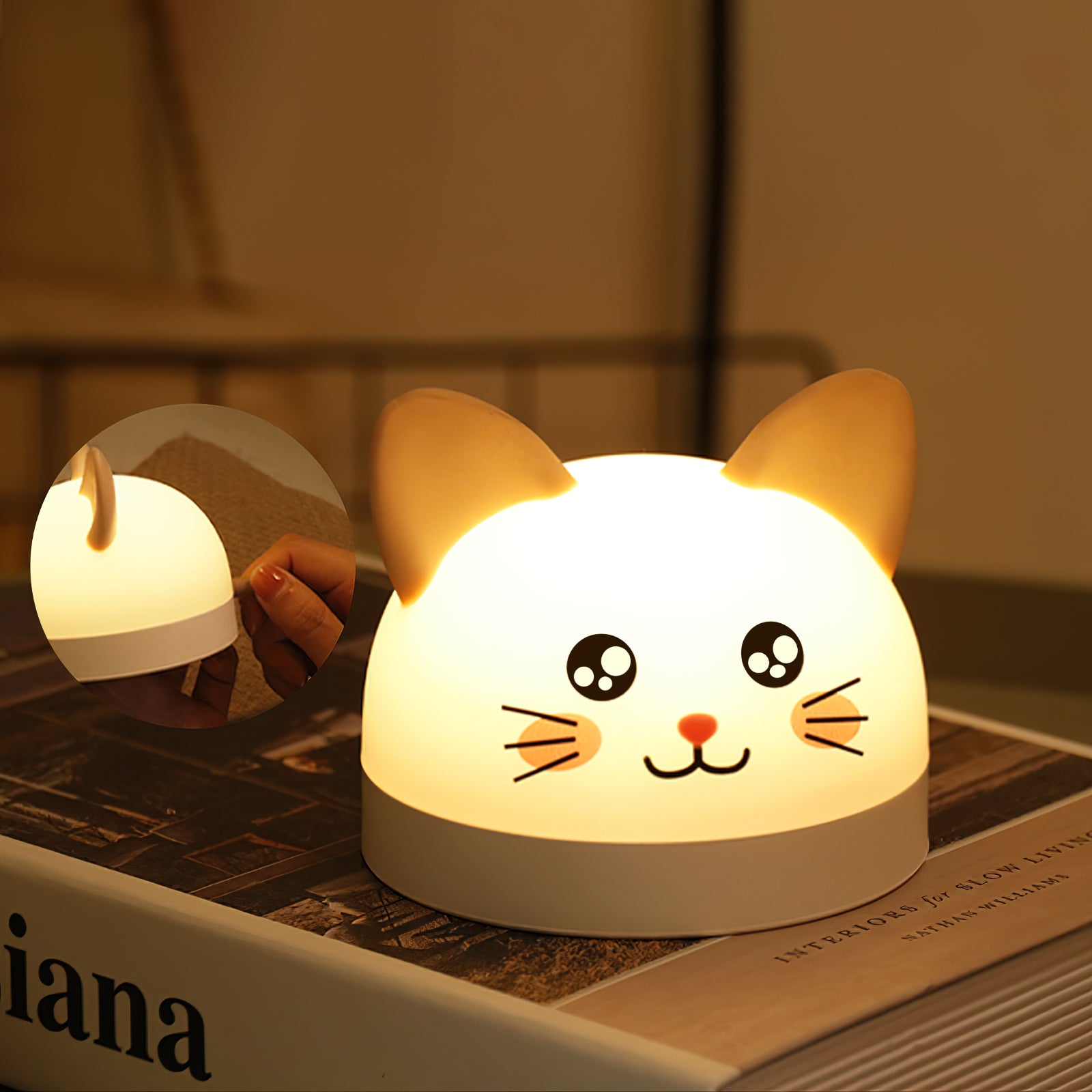 Cat Mouse Clock Night Light