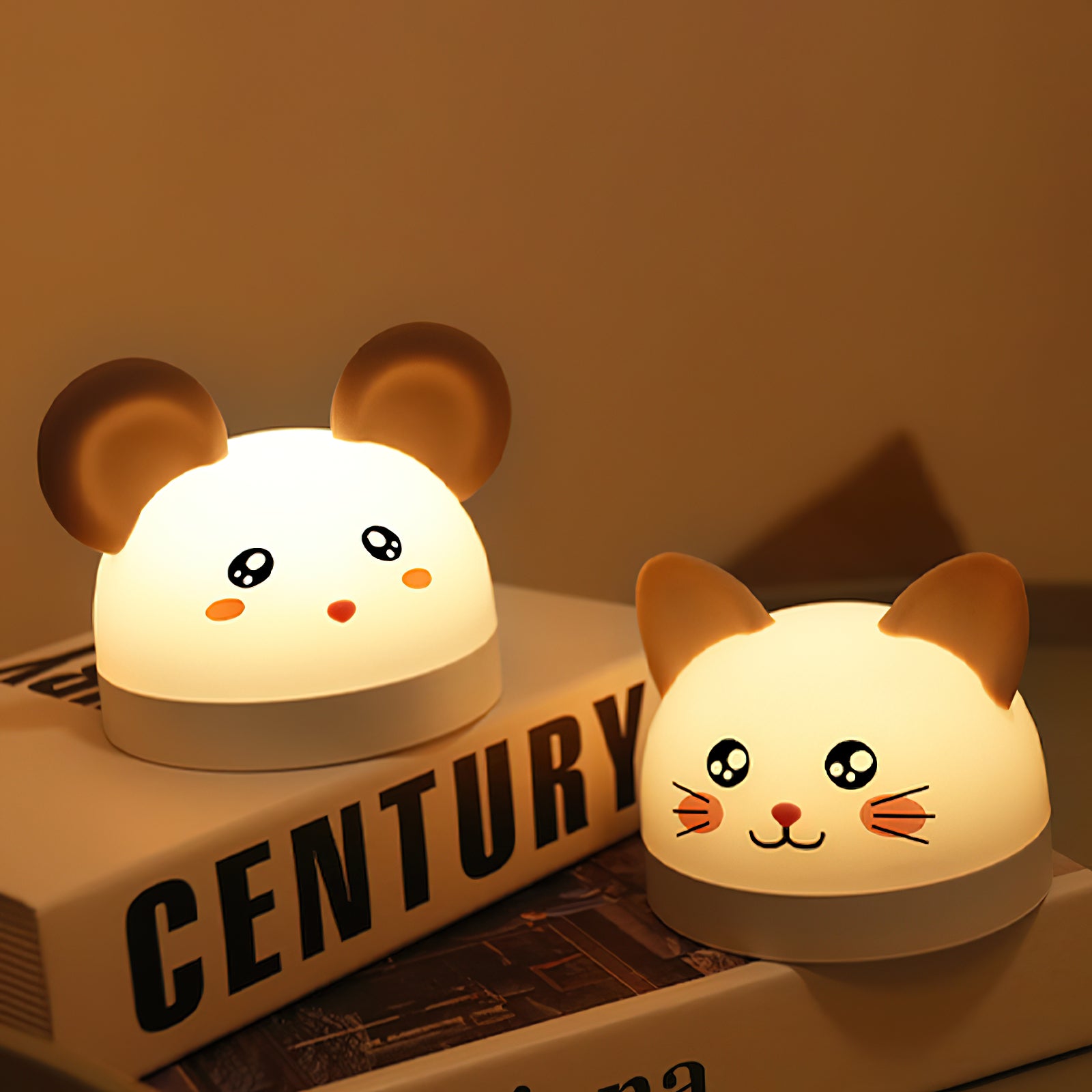 Cat Mouse Clock Night Light