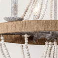 Bild in Galerie-Betrachter laden, Cavitt Chandelier
