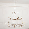 Bild in Galerie-Betrachter laden, Cecil Grande Chandelier
