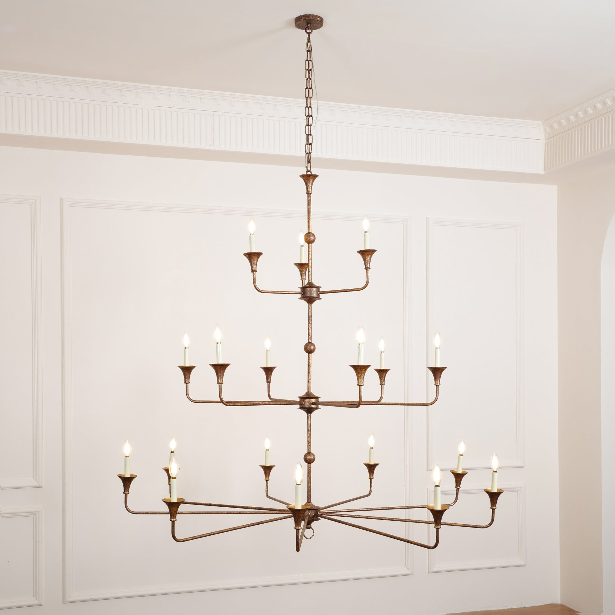 Cecil Grande Chandelier