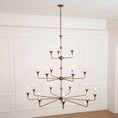 Bild in Galerie-Betrachter laden, Cecil Grande Chandelier
