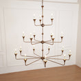 Bild in Galerie-Betrachter laden, Cecil Grande Chandelier
