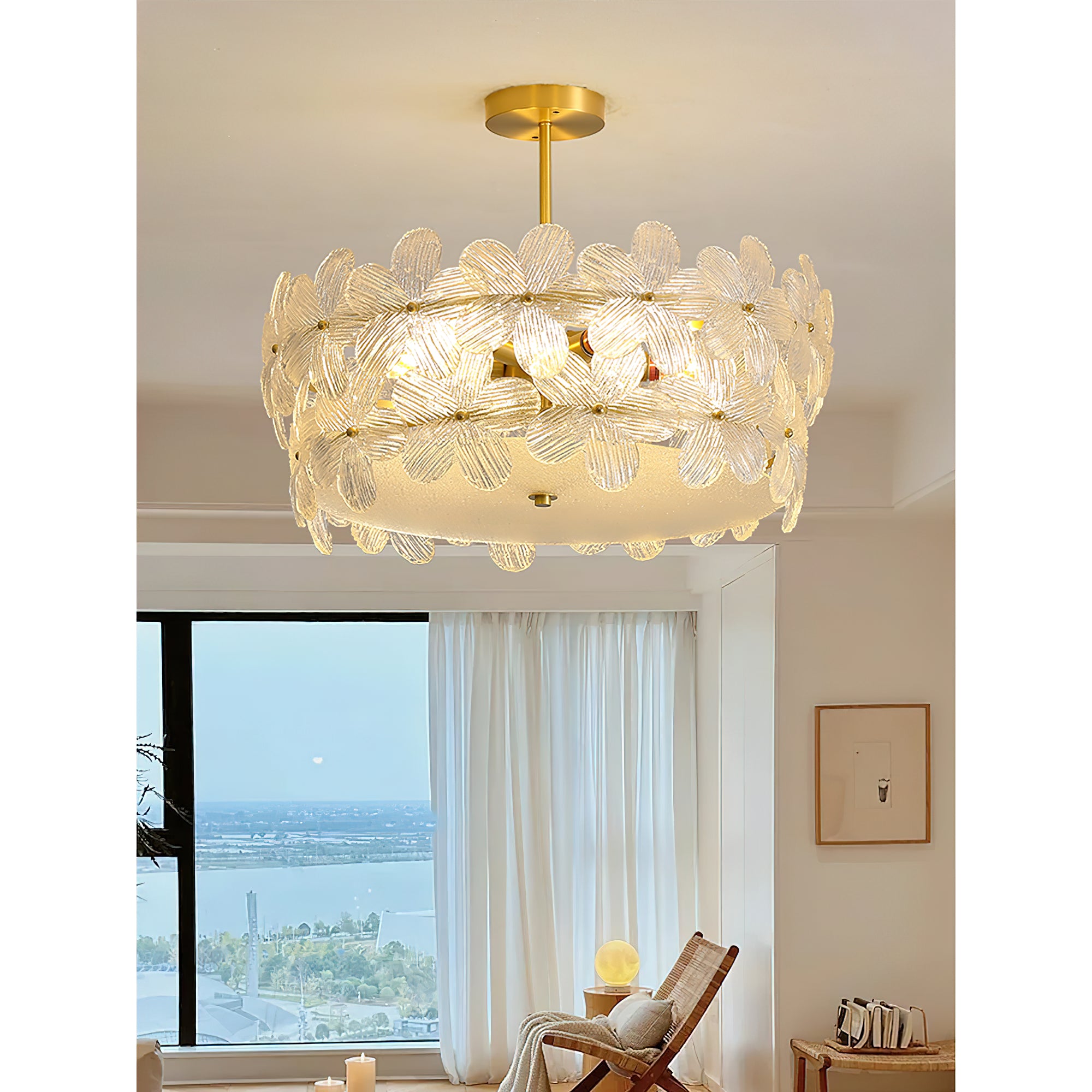 Lustre Charlotte