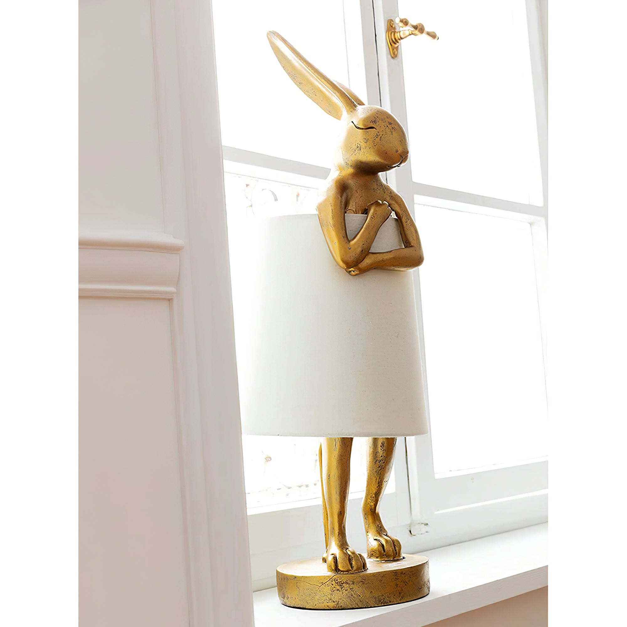 Chester Rabbit Table Lamp