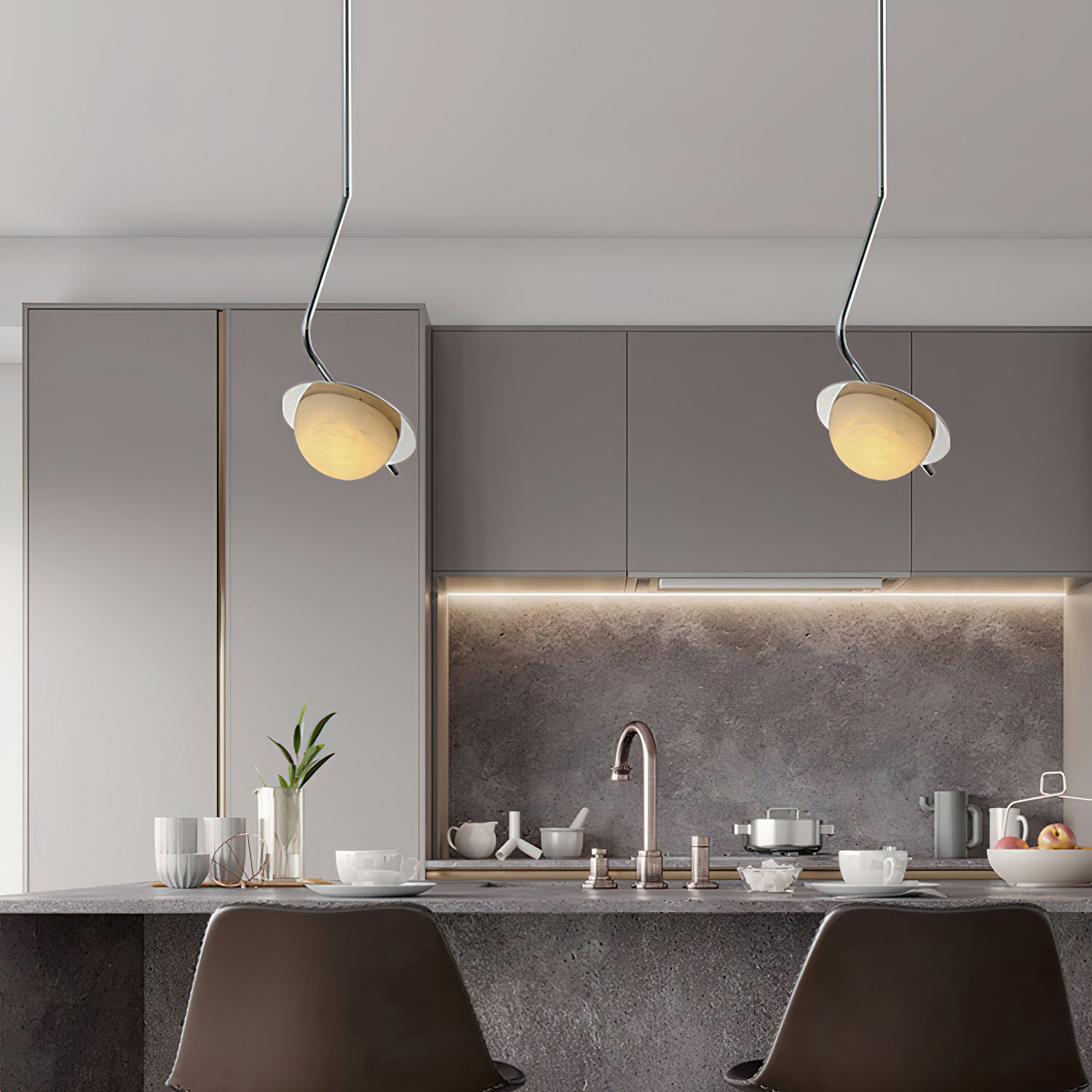 Chic Luminance Pendant Light