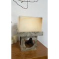 Bild in Galerie-Betrachter laden, Crystalo Alabaster Table Lamp
