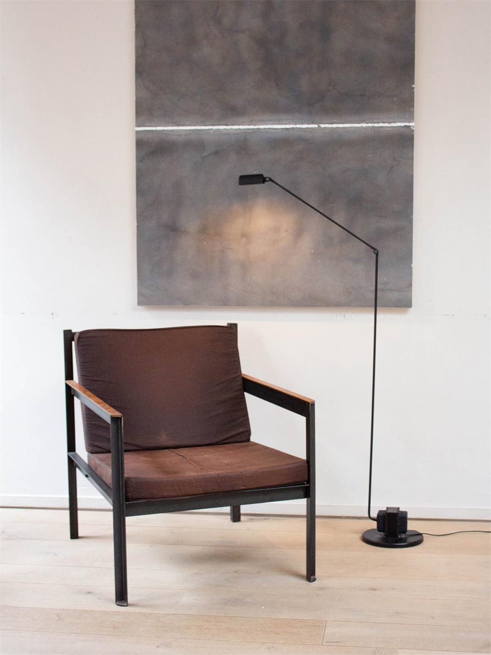 Daphine Floor Lamp