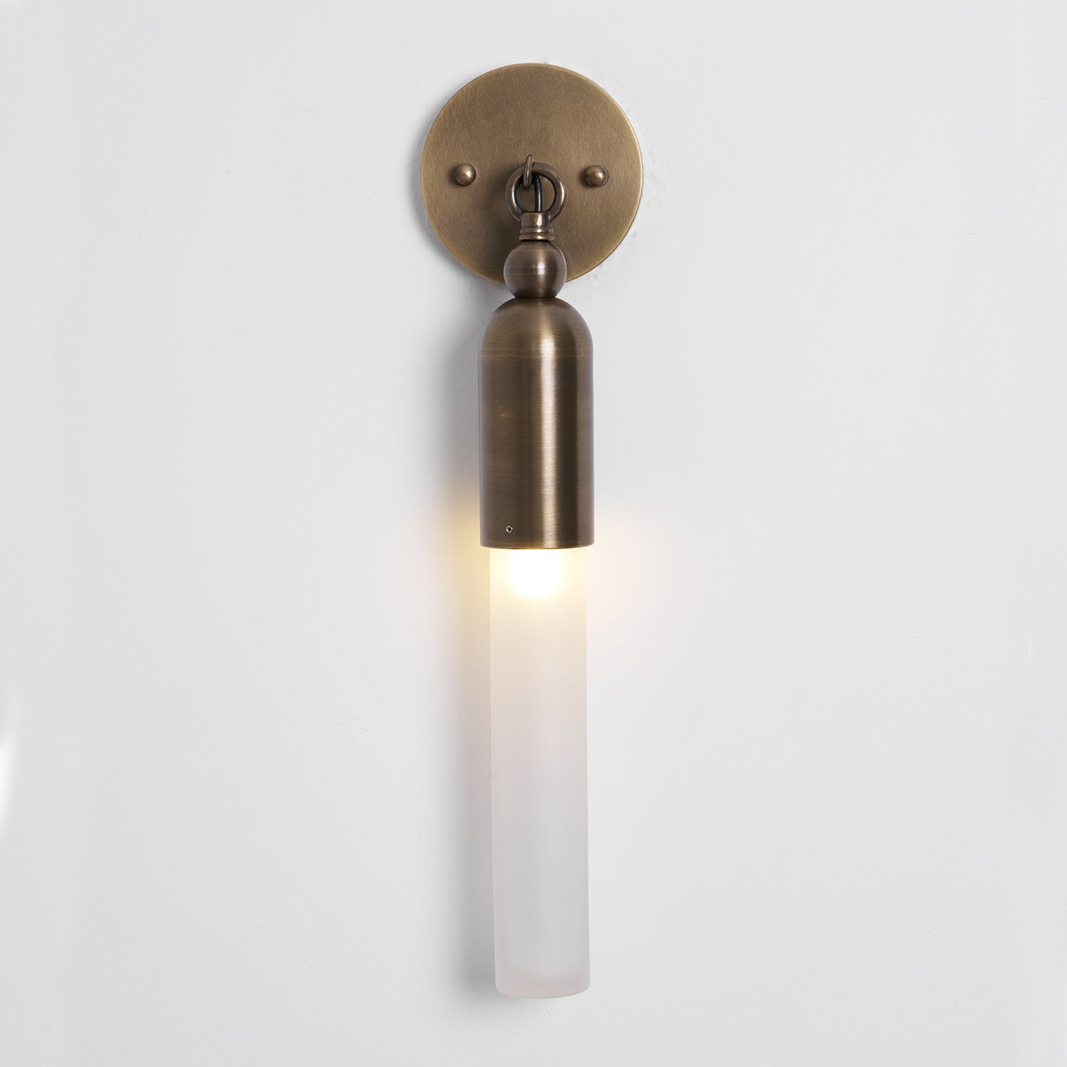 Darby Wall Lamp