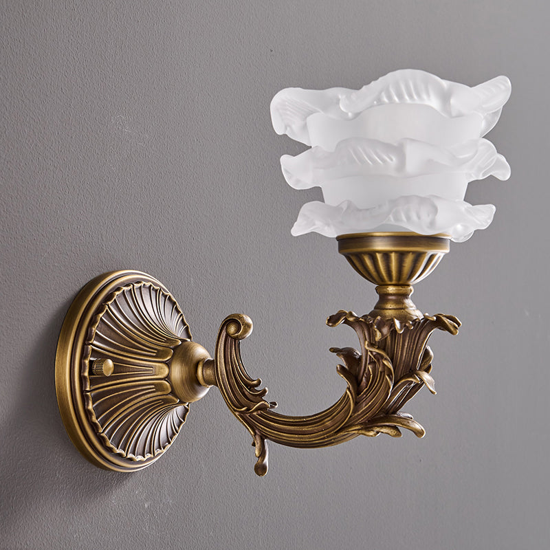Darwin Wall Lamp