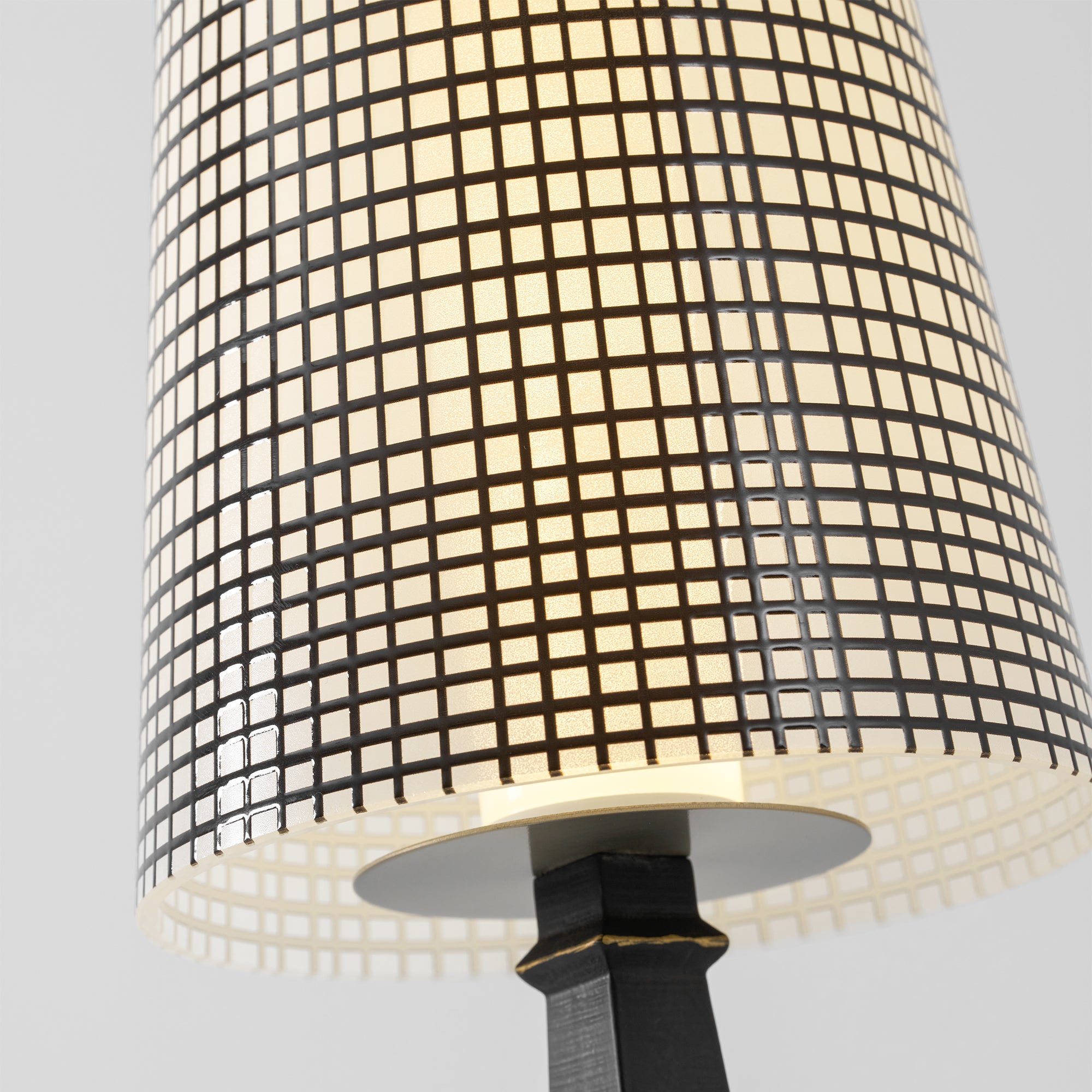 Devon Black Table Lamp (Built-in Battery)