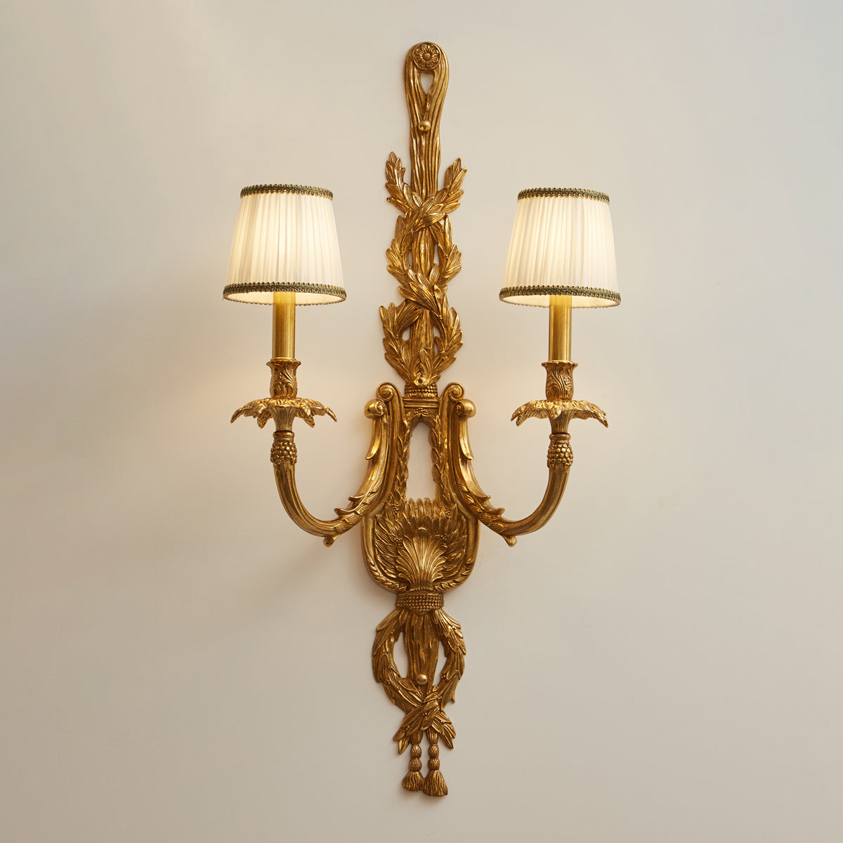 Dominique Brass Wall Lamp