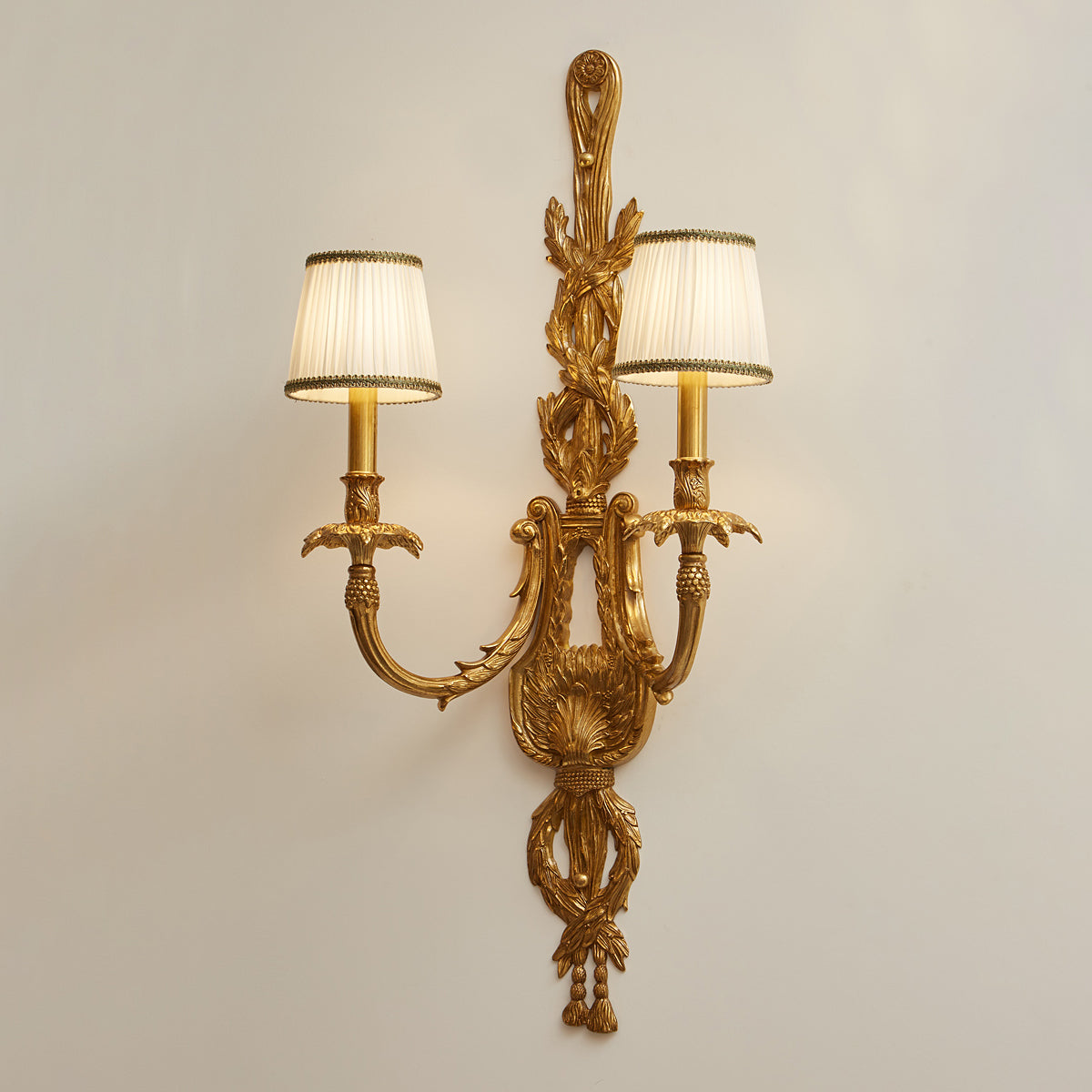Dominique Brass Wall Lamp