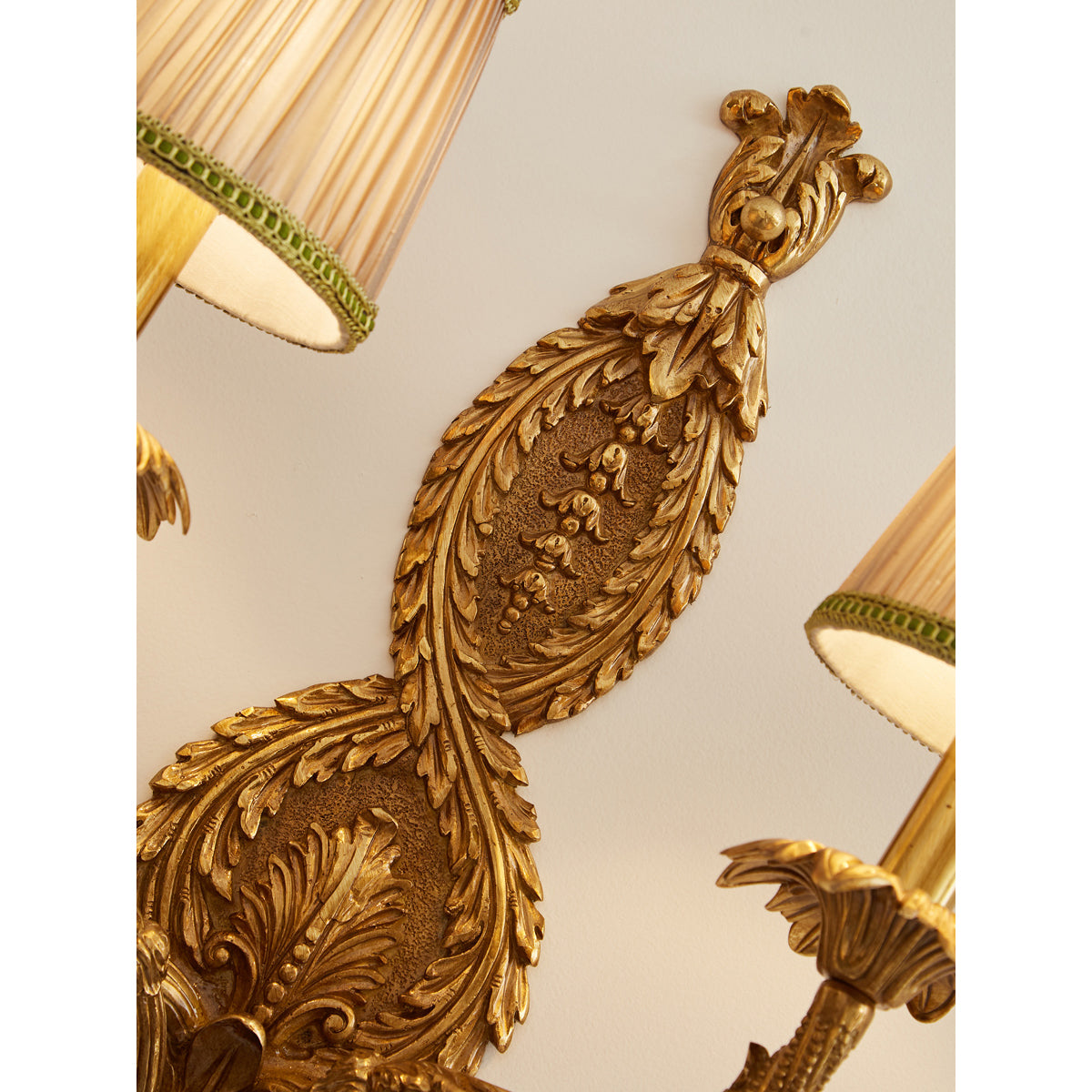 Dominique Brass Wall Lamp