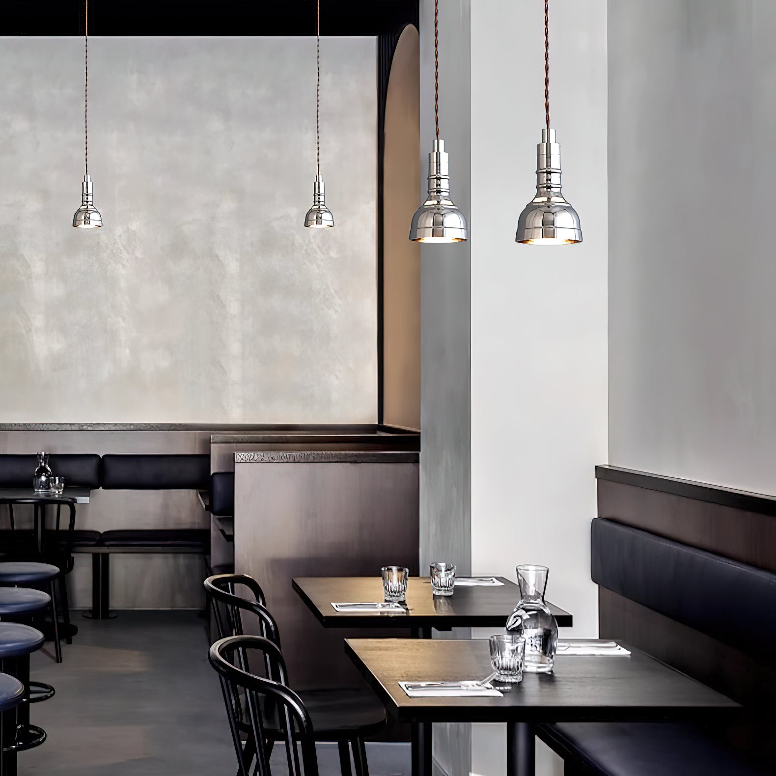 Douille Chrome Pendant Lamp