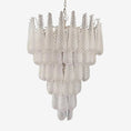 Bild in Galerie-Betrachter laden, Drop Murano Chandelier
