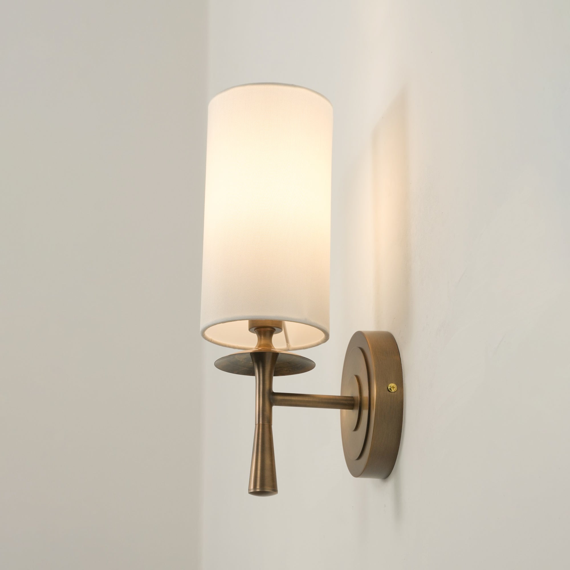 Drunmore Wall Lamp