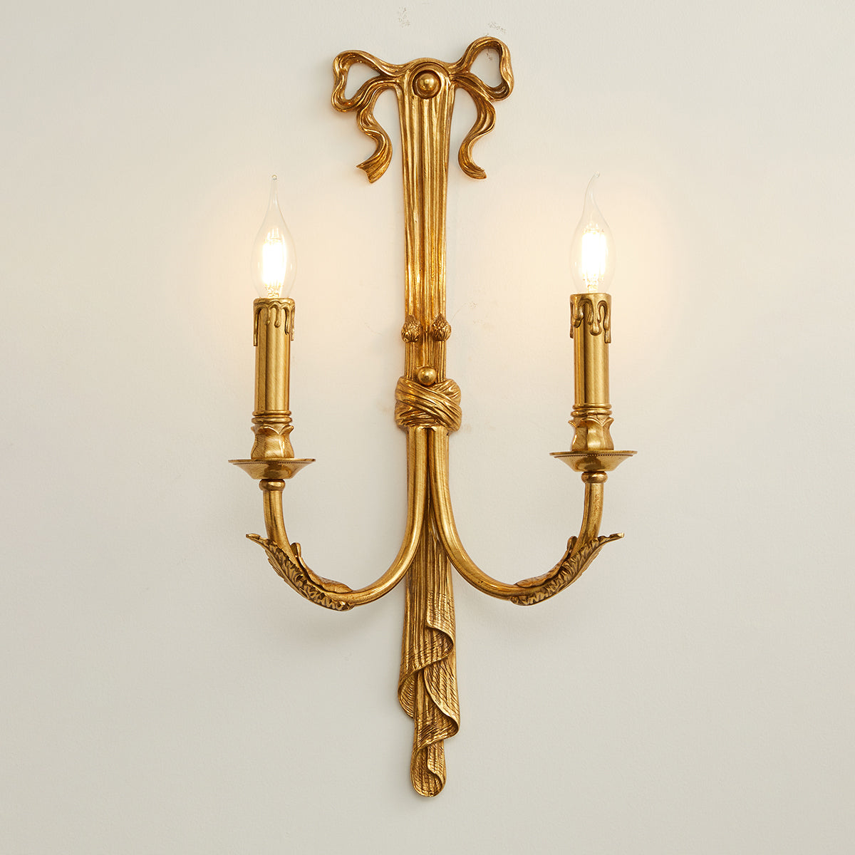 Edith Brass Wall Lamp