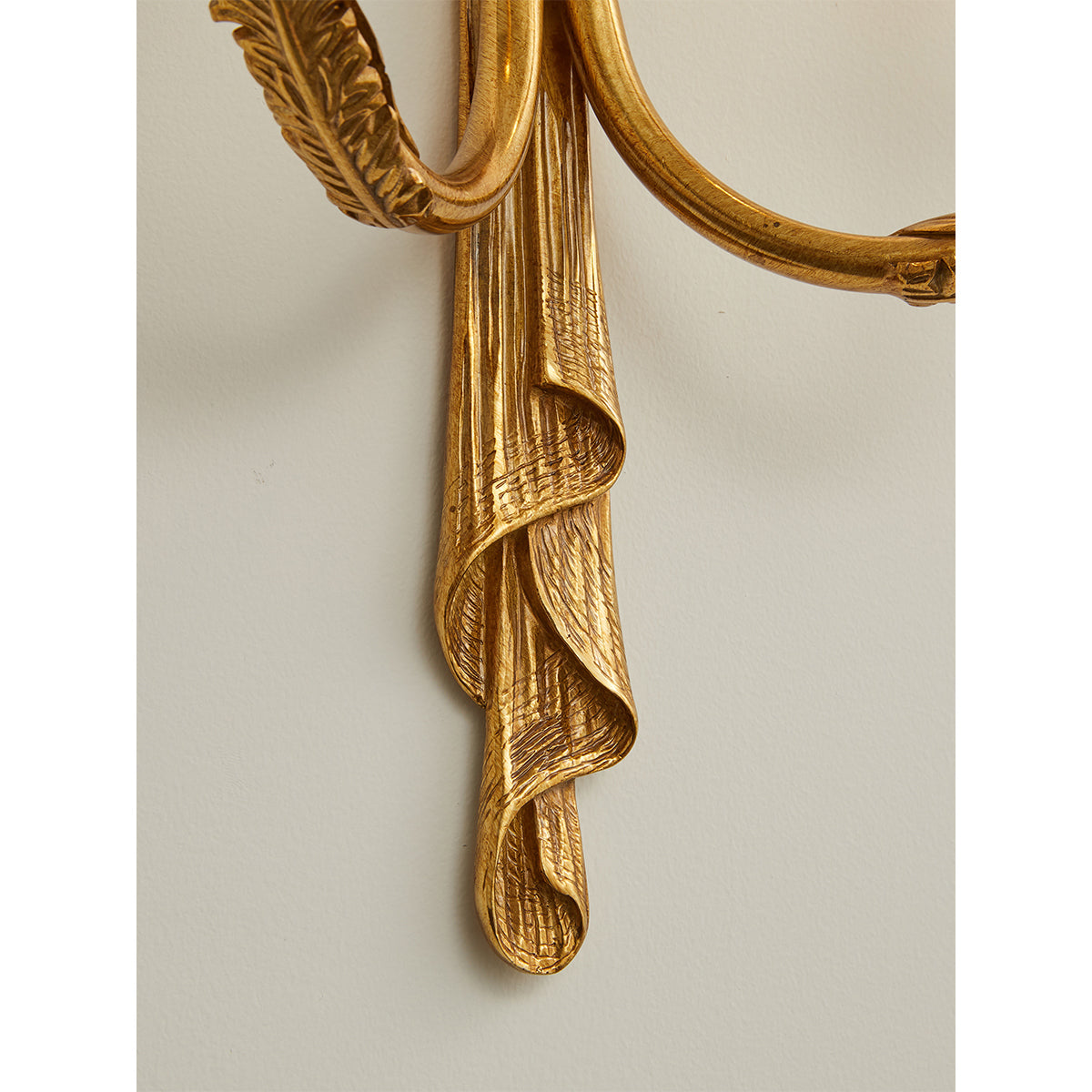 Edith Brass Wall Lamp