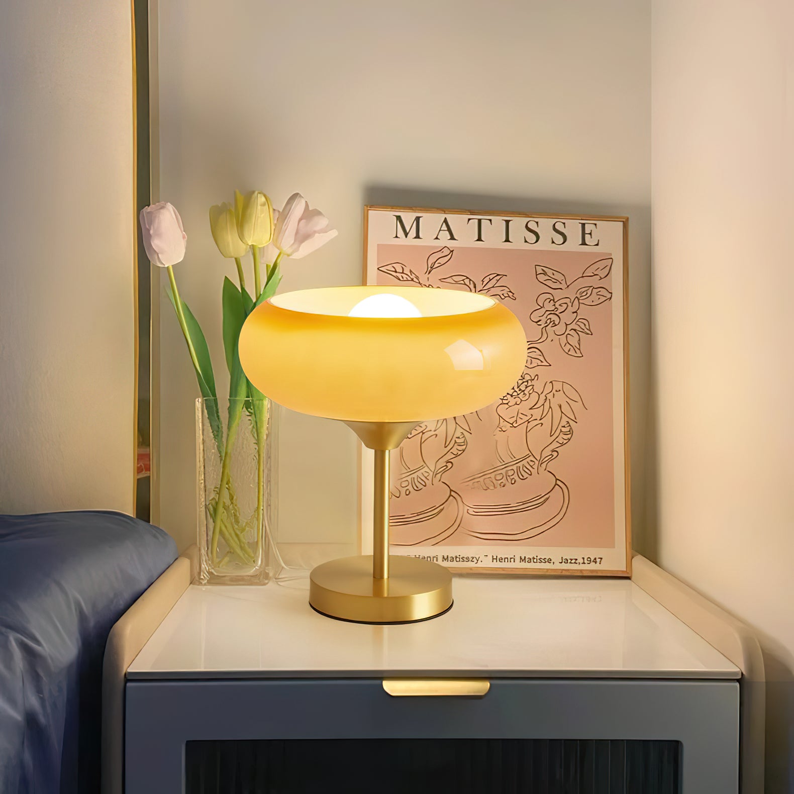 Egg Tart Glass Table Lamp