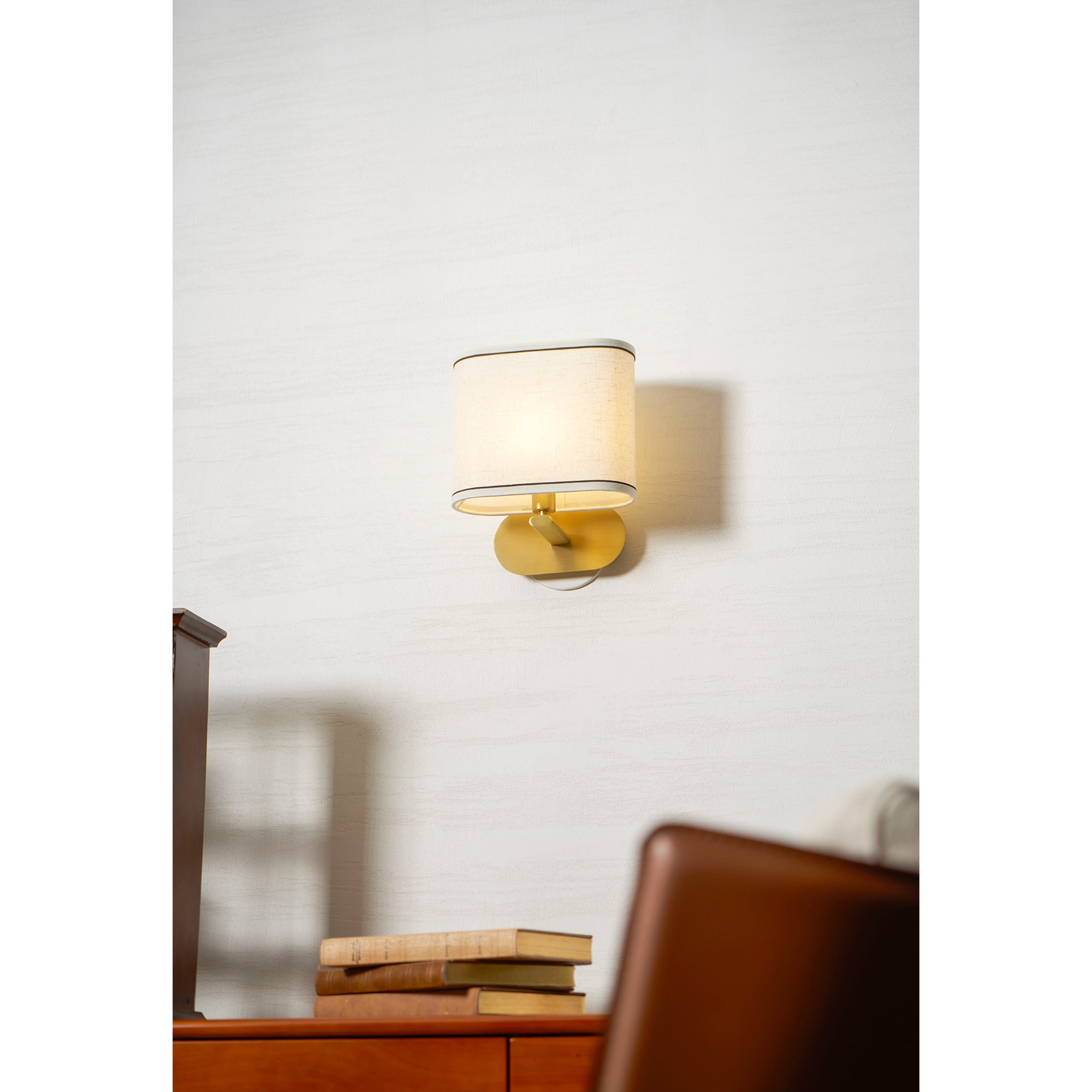 Ella Wall Lamp