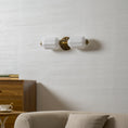 Charger l'image dans la visionneuse de la galerie, Eloise Scallop Glass Sconce
