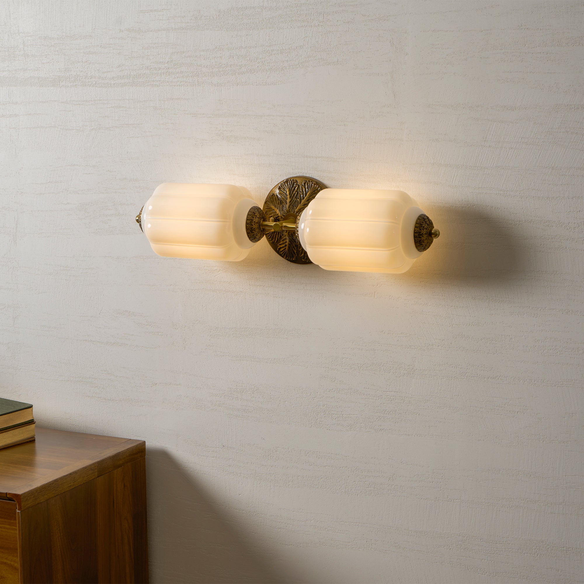Eloise Scallop Glass Sconce