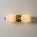 Charger l'image dans la visionneuse de la galerie, Eloise Scallop Glass Sconce
