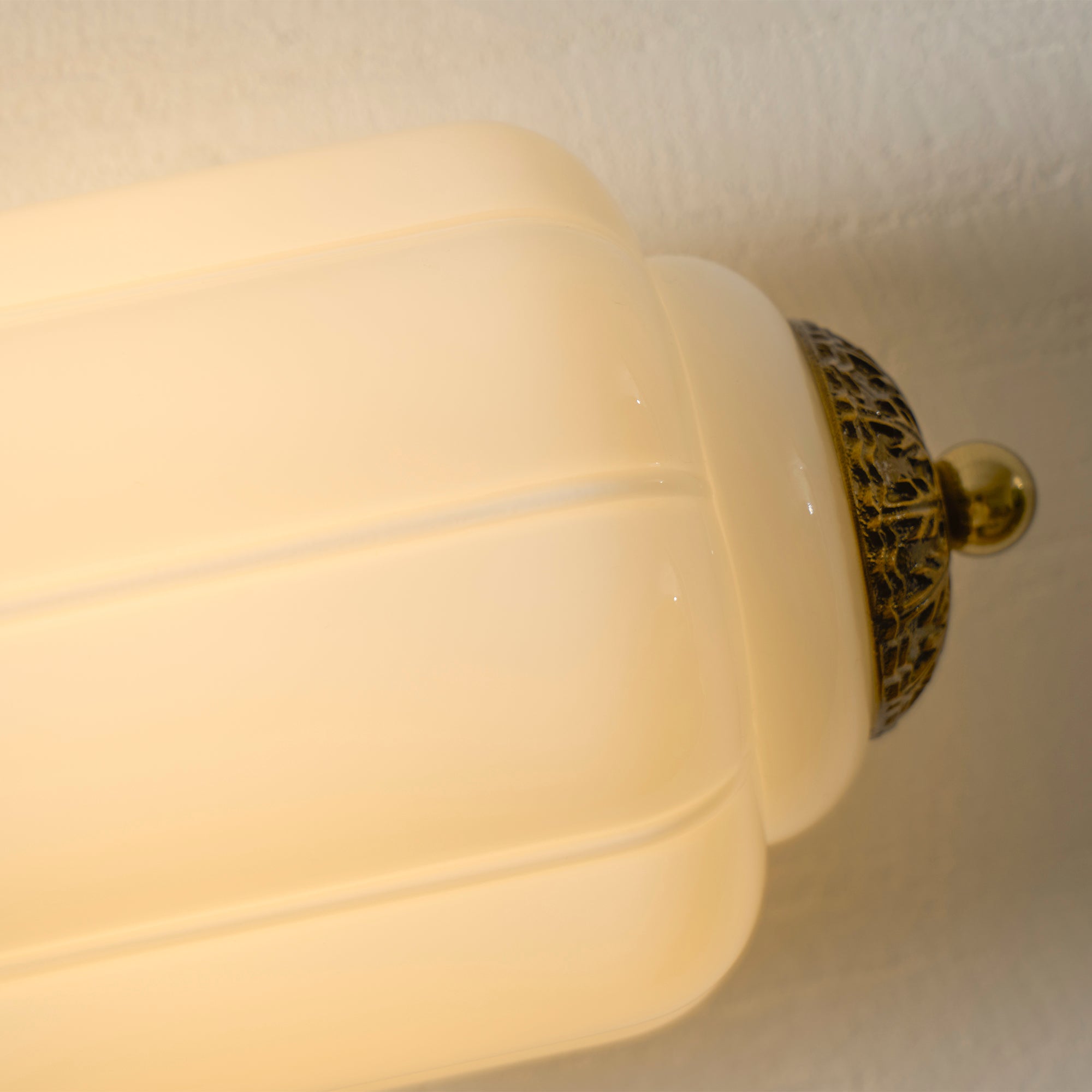 Eloise Scallop Glass Sconce