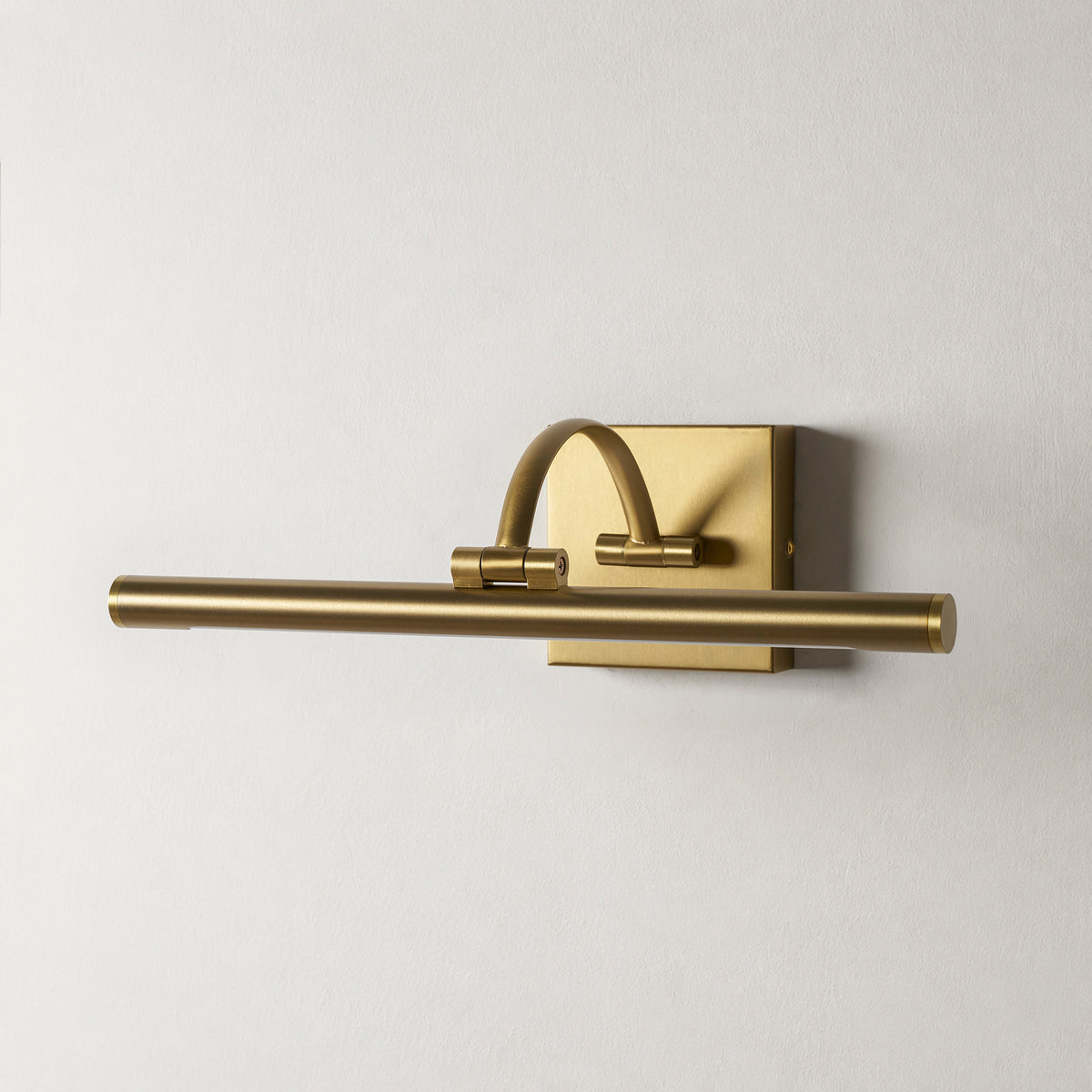 Elowen Aplique de Pared