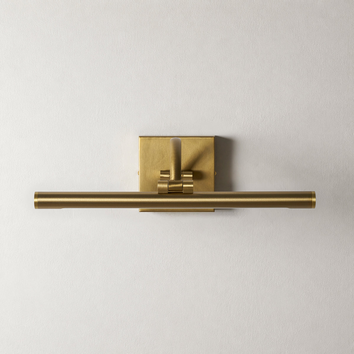 Elowen Aplique de Pared