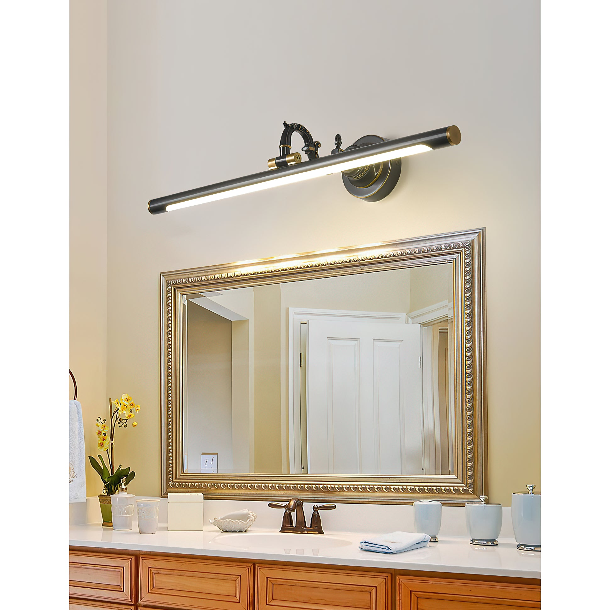 Emery Picture Wall Lamp