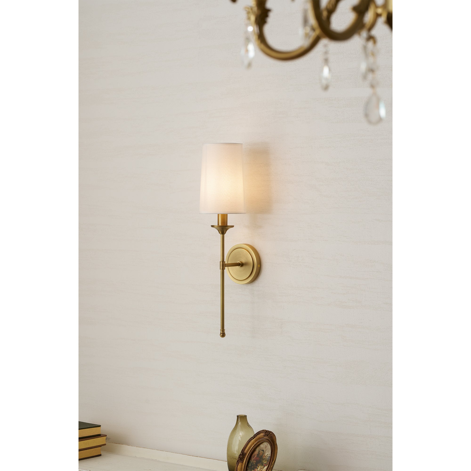 Emily Wall Lamp