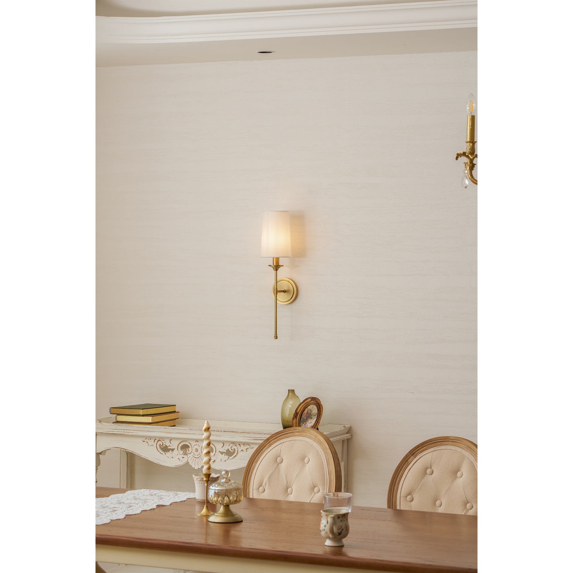 Emily Wall Lamp