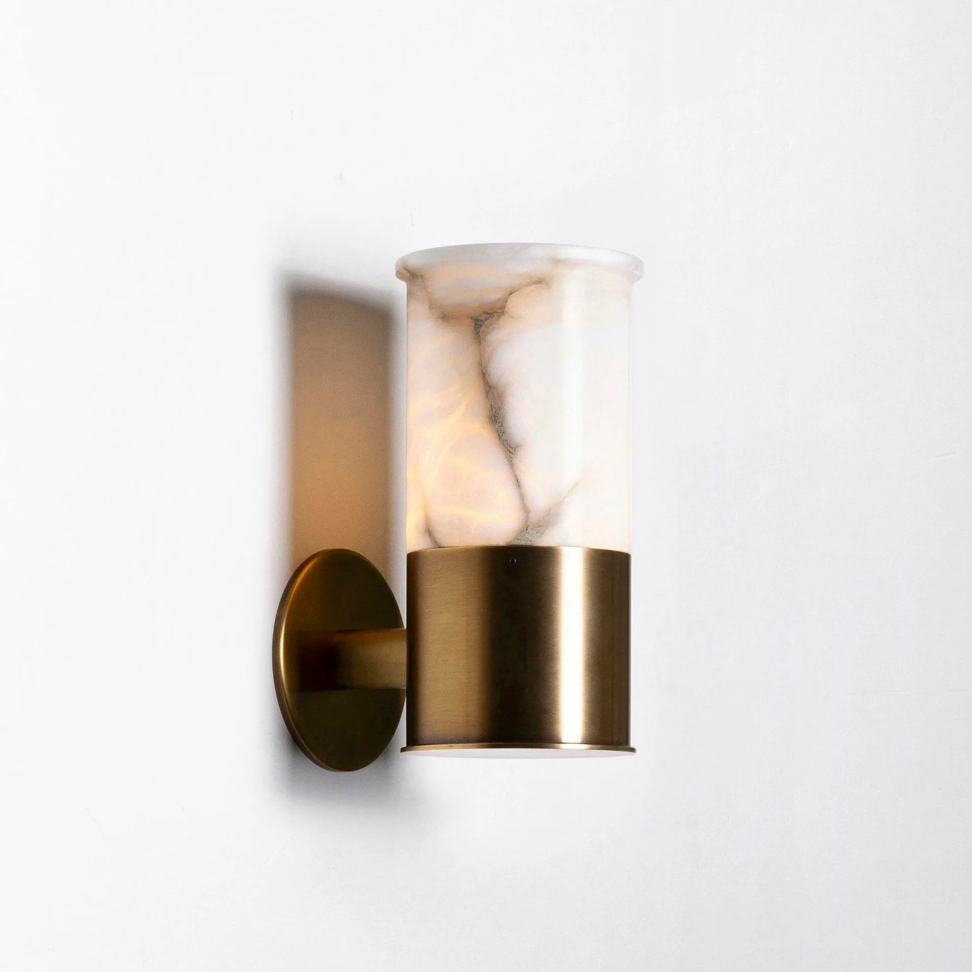 Erato Wall Lamp