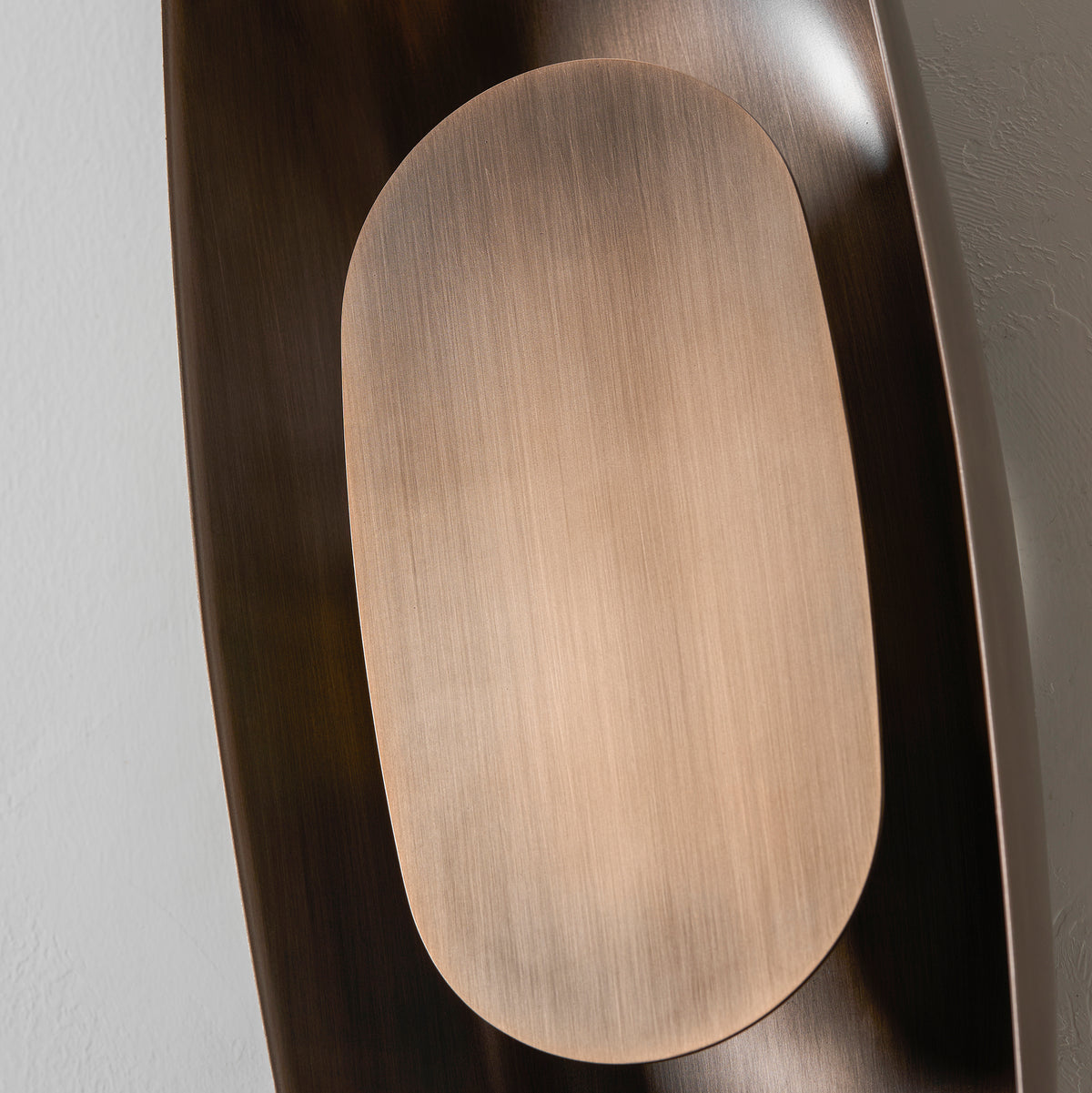 Esculpa Wall Sconce