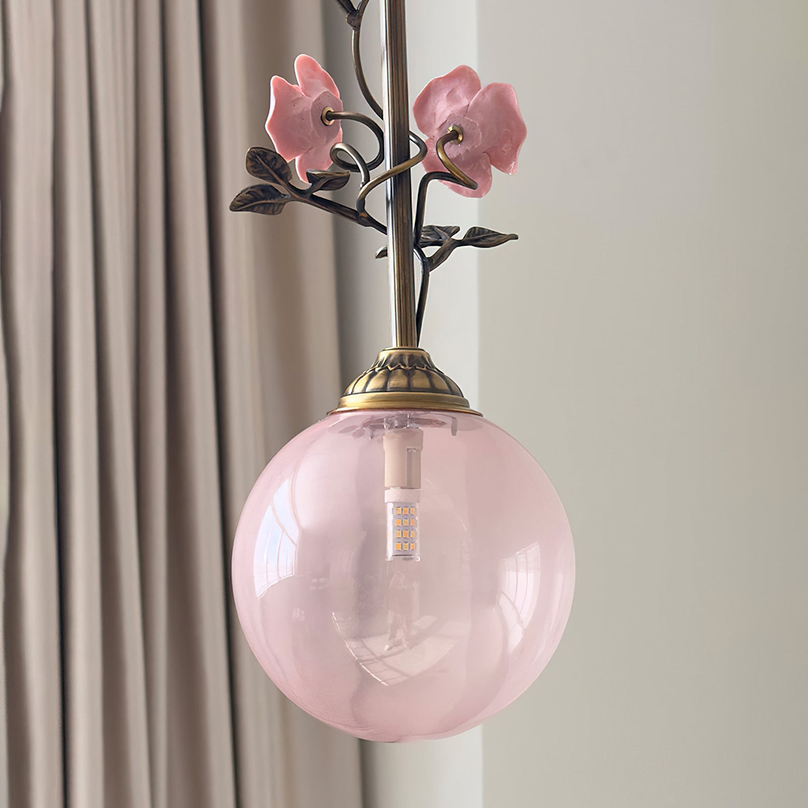 Evelyn Glass Pendant Lamp